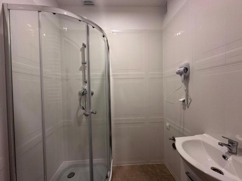 Apolla 34 Lejlighedshotel Poznań Eksteriør billede